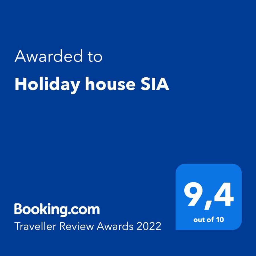 Holiday House Sia 야세니스 외부 사진